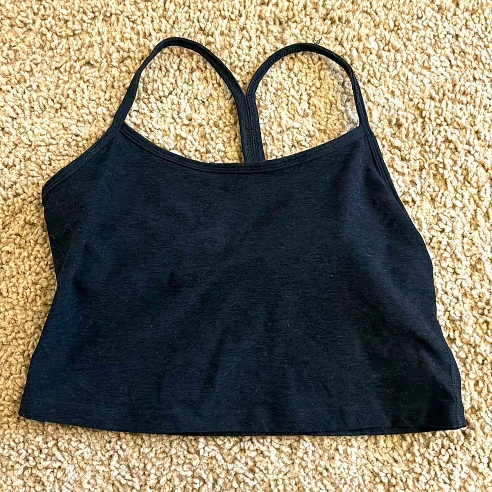 Beyond Yoga M space dye slim racer back cropped tank.